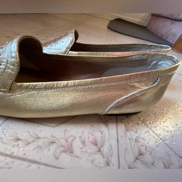 COPY - Elana Gold 9581 Metallic Gold Studded Leather Flats - size 7.5 - Picture 5 of 9